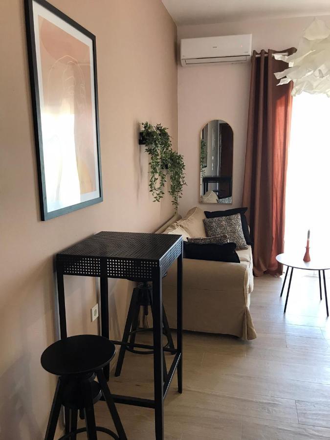 דיאקופטו Artemis Apartments מראה חיצוני תמונה