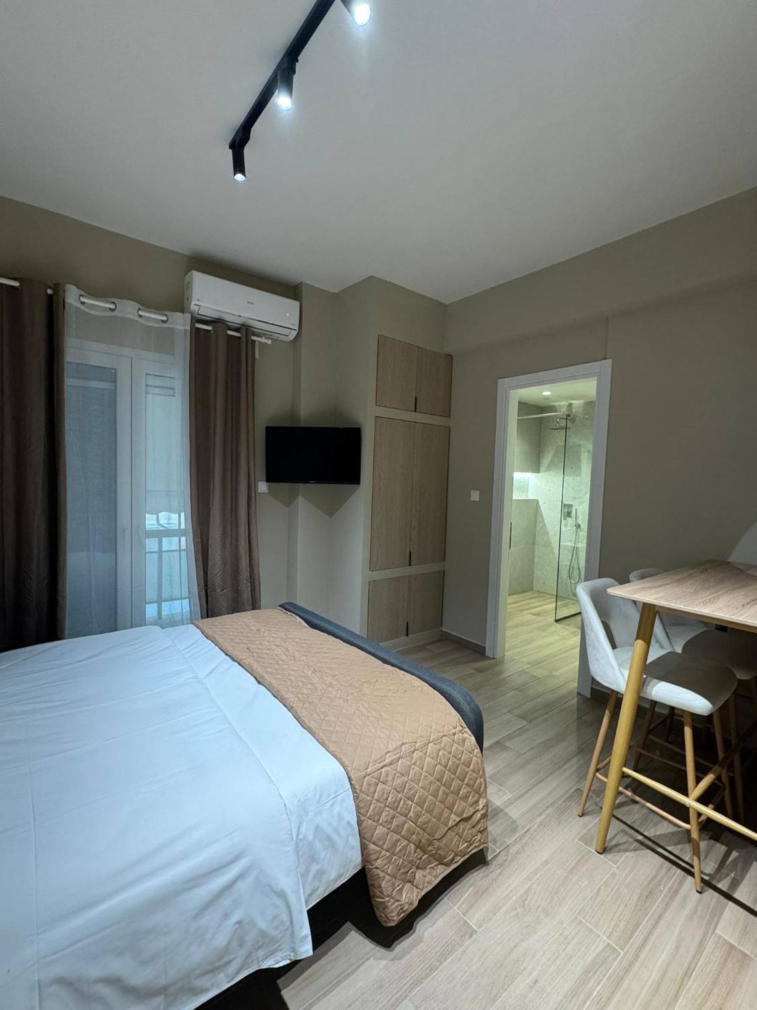 דיאקופטו Artemis Apartments מראה חיצוני תמונה
