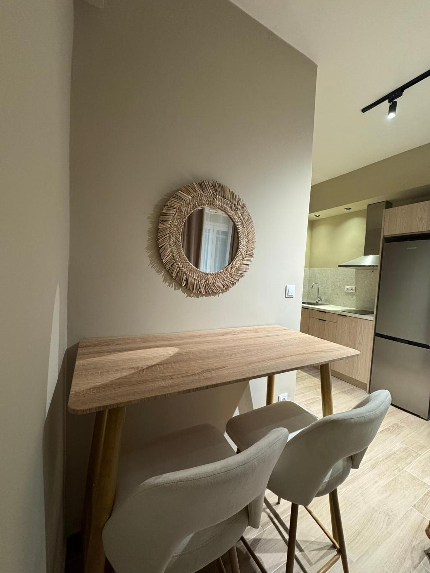 דיאקופטו Artemis Apartments מראה חיצוני תמונה
