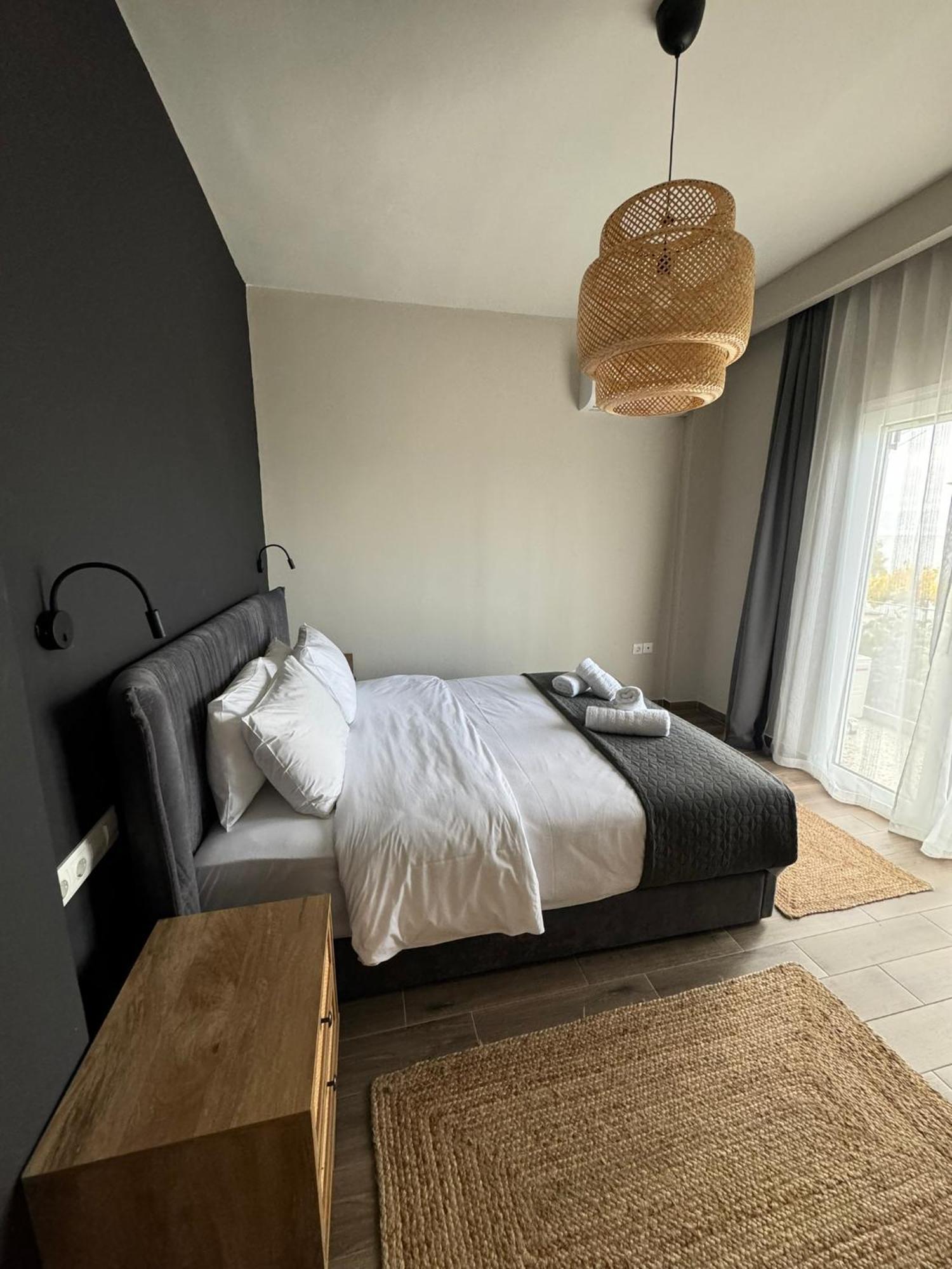 דיאקופטו Artemis Apartments מראה חיצוני תמונה