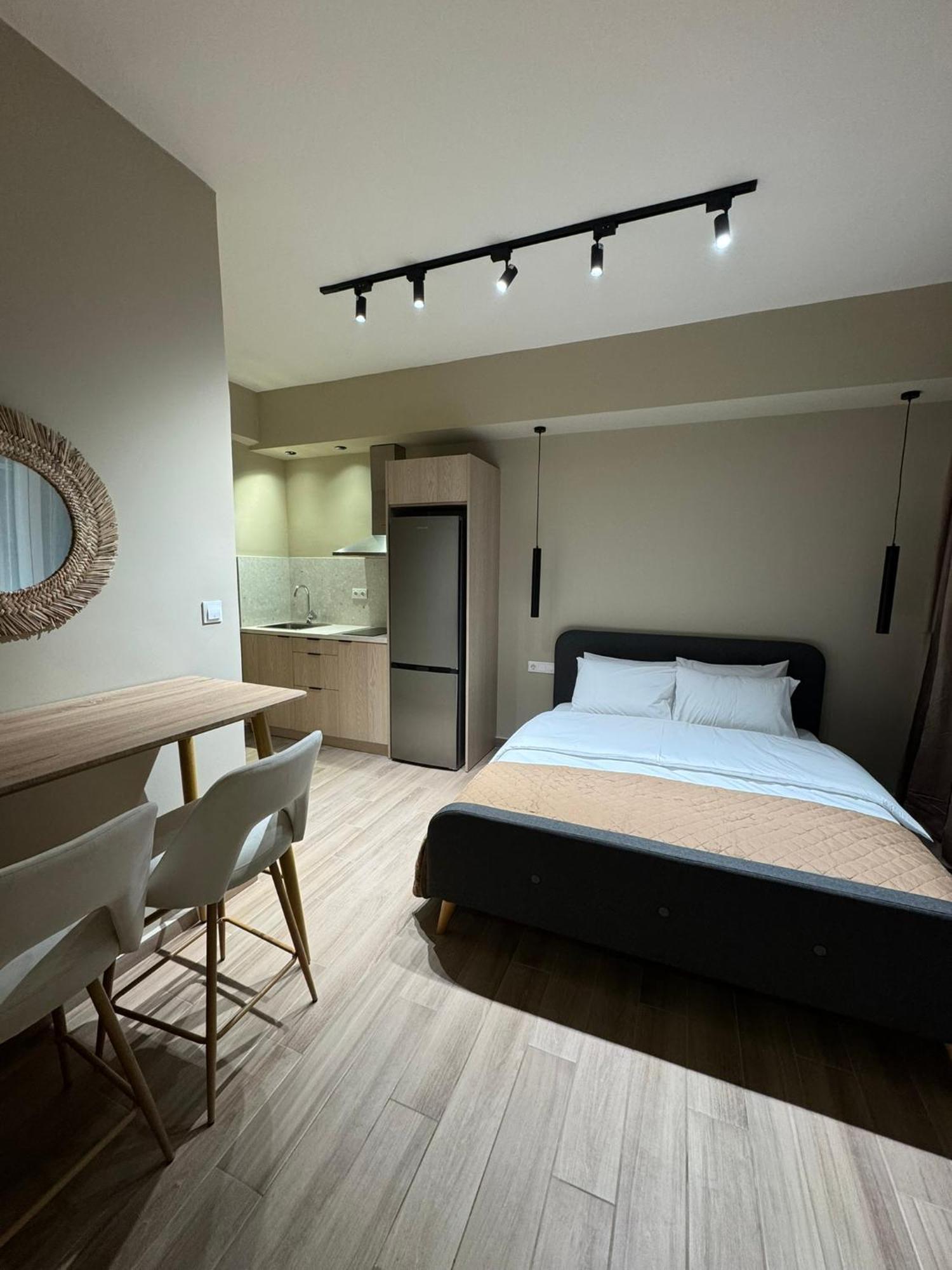 דיאקופטו Artemis Apartments מראה חיצוני תמונה