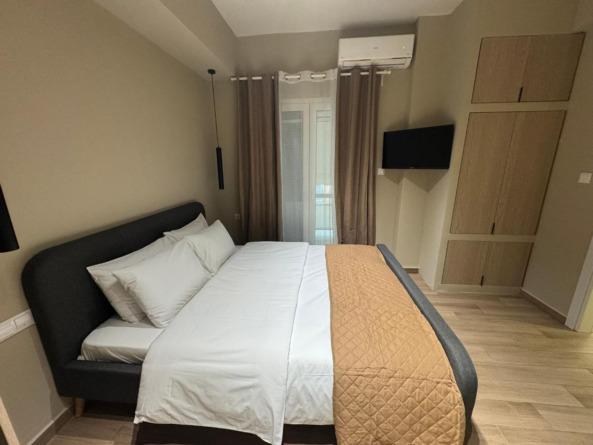 דיאקופטו Artemis Apartments מראה חיצוני תמונה